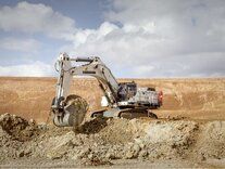 5209-r9100.jpg