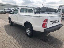5290-hilux-single-cab.jpg