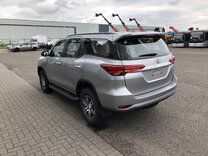 5453-fortuner.jpg