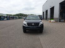5476-landcruiser-prado-tx9.jpg